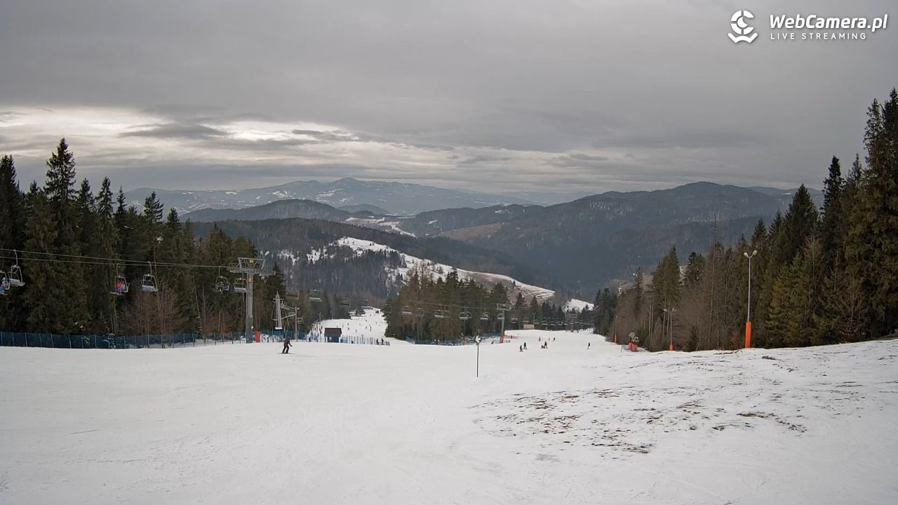 Wierchomla - widok na trasy - 22 luty 2026, 13:51