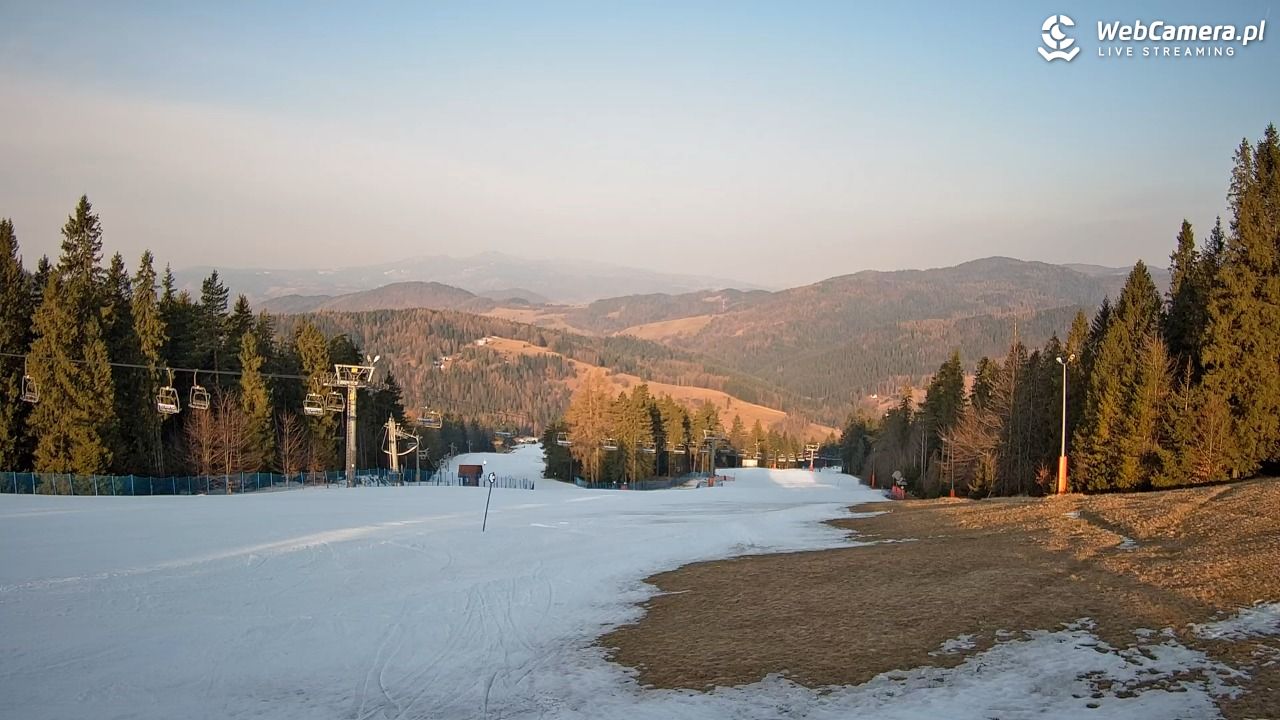 Wierchomla - widok na trasy - 04 marzec 2026, 07:50