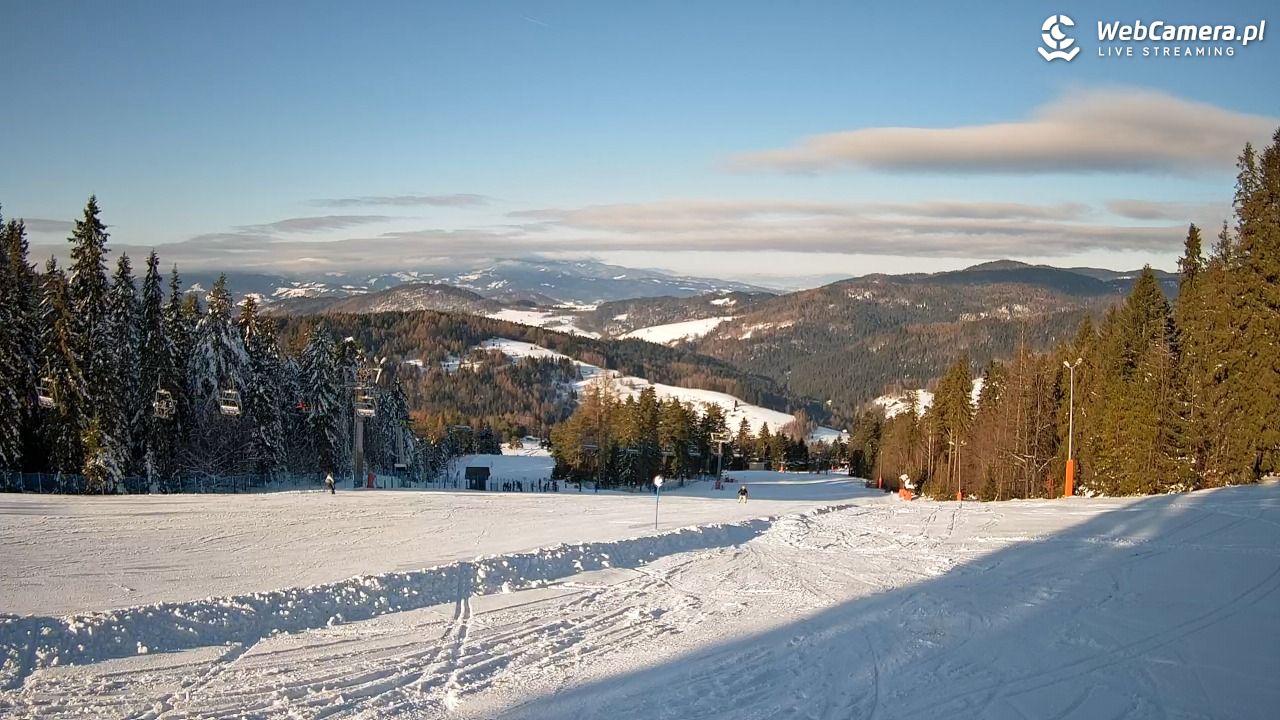 Wierchomla - widok na trasy - 17 styczeń 2026, 10:06
