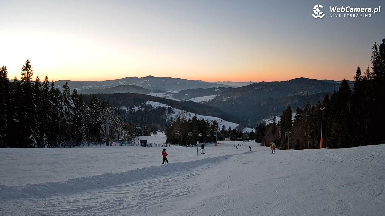 Wierchomla - widok na trasy - 18 styczeń 2026, 16:17