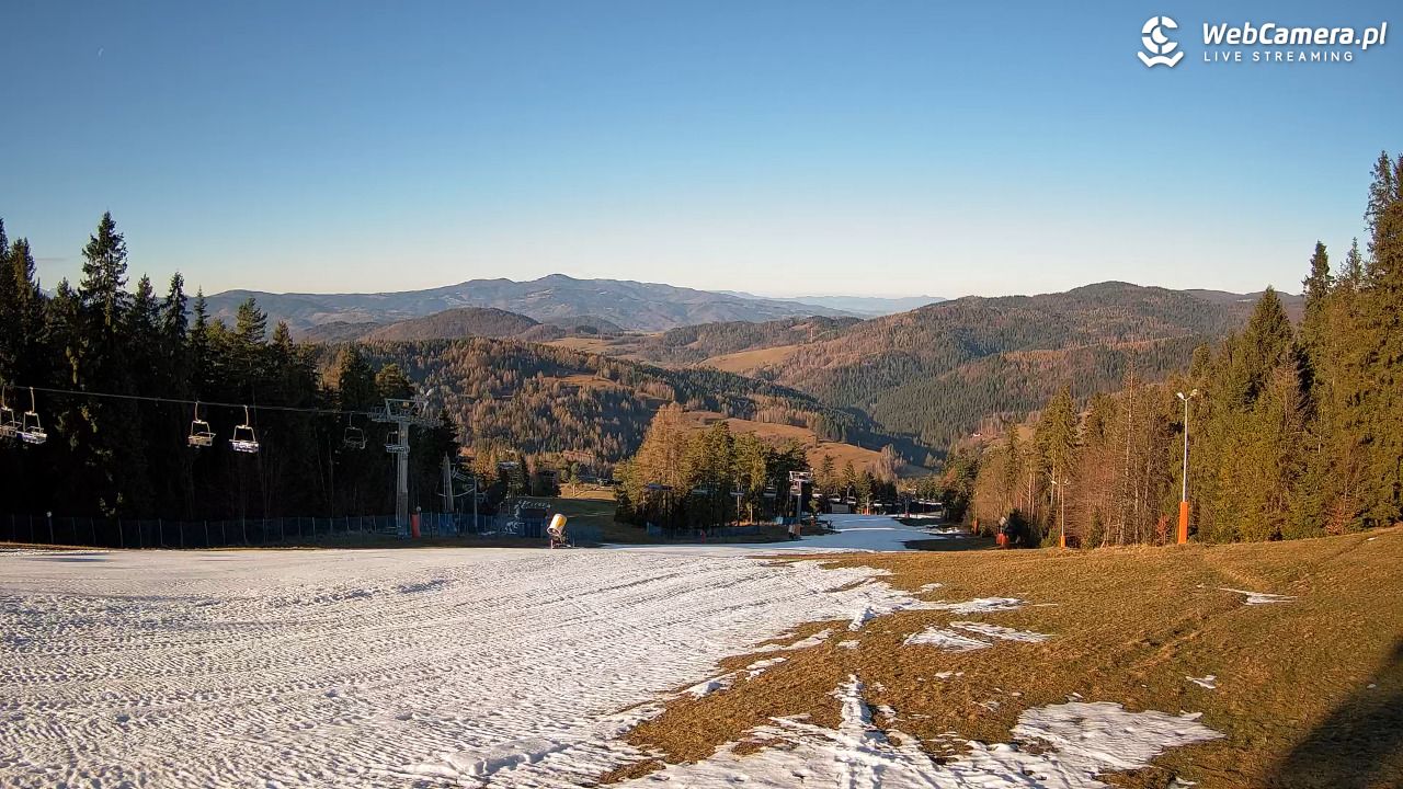 Wierchomla - widok na trasy - 12 grudzień 2025, 10:23