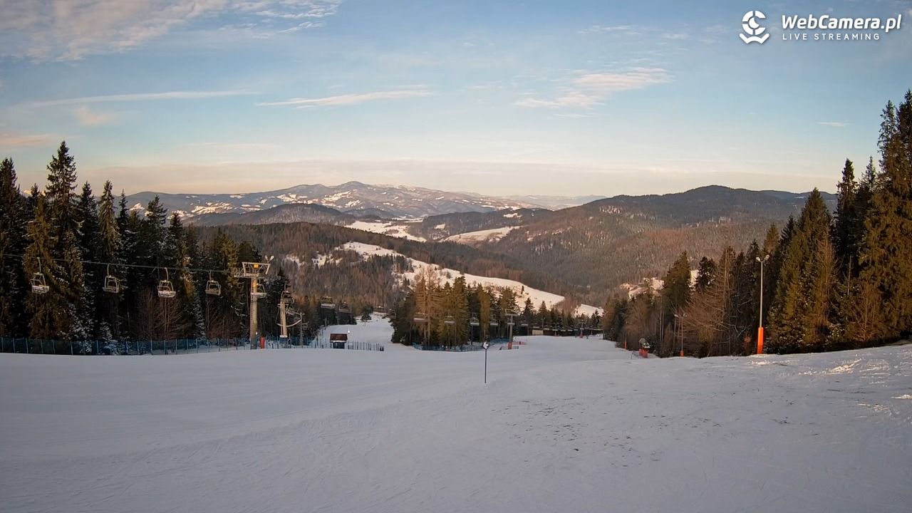Wierchomla - widok na trasy - 21 luty 2026, 08:01
