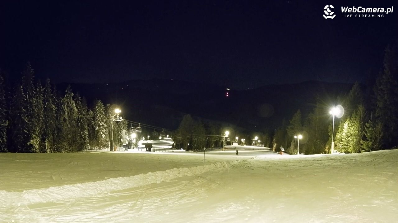 Wierchomla - widok na trasy - 17 styczeń 2026, 17:45