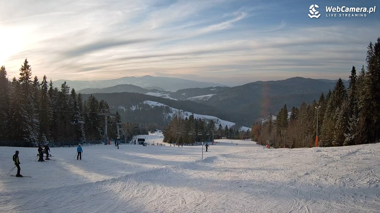 Wierchomla - widok na trasy - 20 luty 2026, 16:13