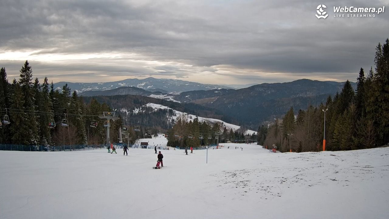 Wierchomla - widok na trasy - 21 luty 2026, 15:01