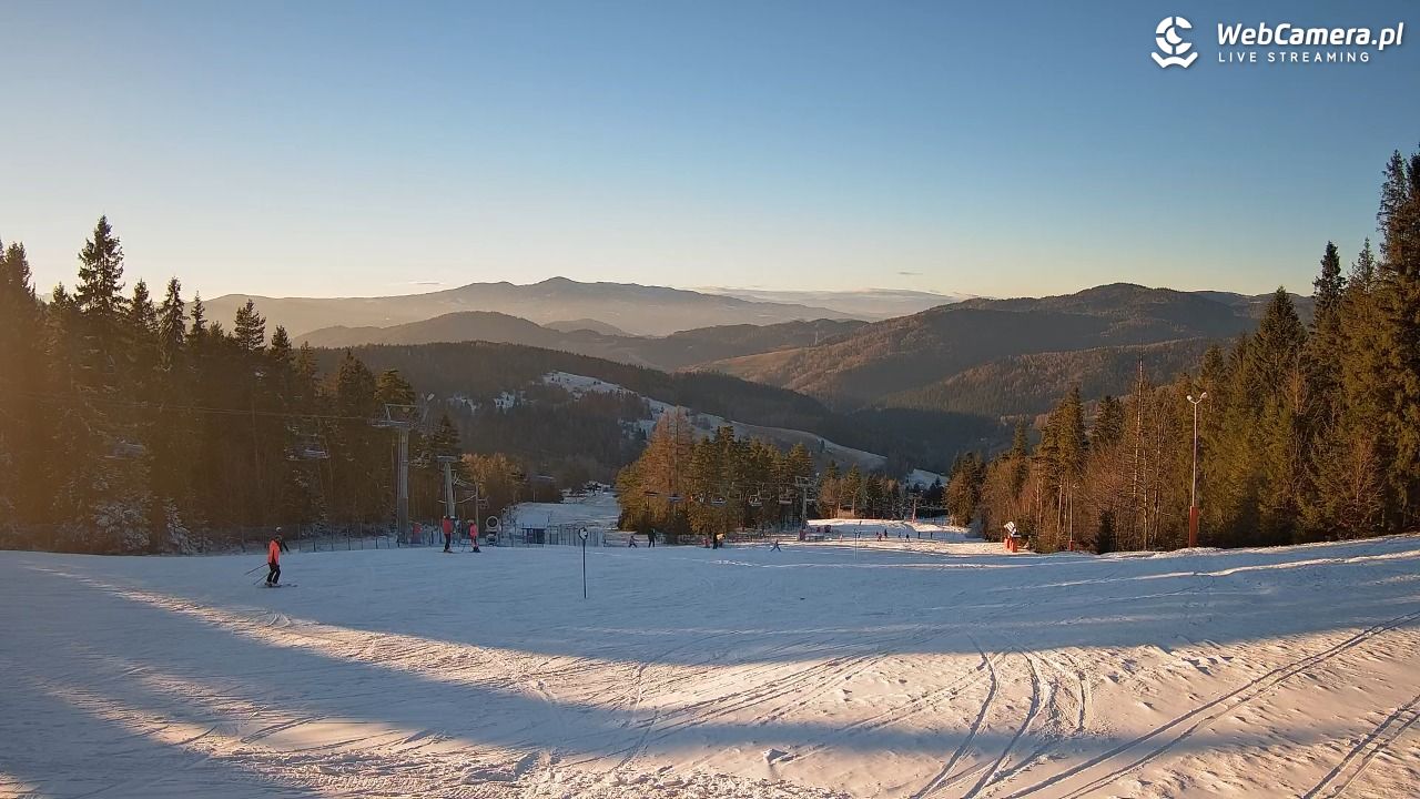 Wierchomla - widok na trasy - 27 grudzień 2025, 14:50