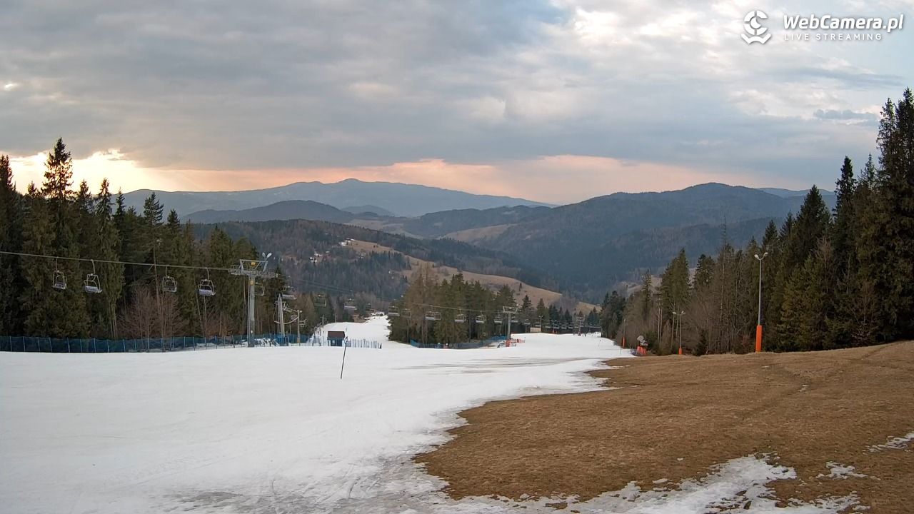 Wierchomla - widok na trasy - 04 marzec 2026, 16:09