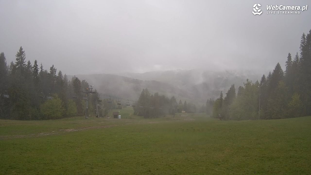 Wierchomla - widok na trasy - 17 maj 2026, 05:47