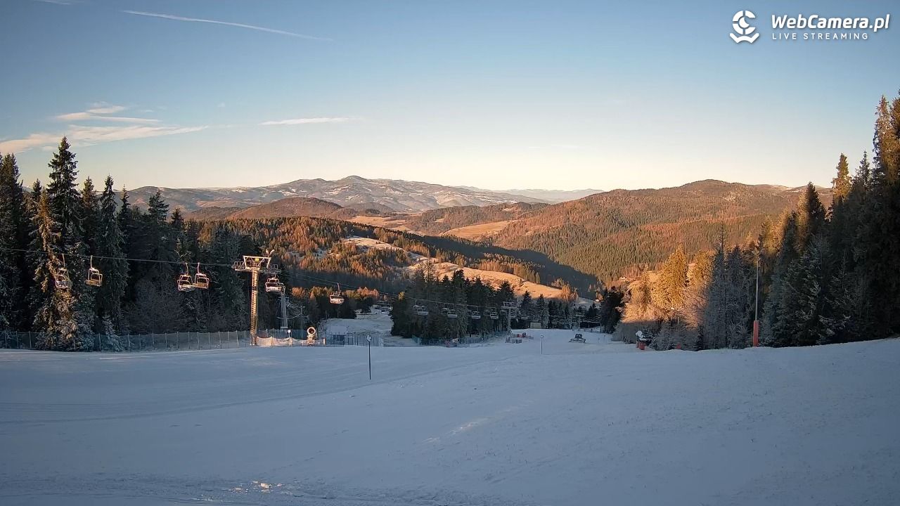 Wierchomla - widok na trasy - 27 grudzień 2025, 08:59
