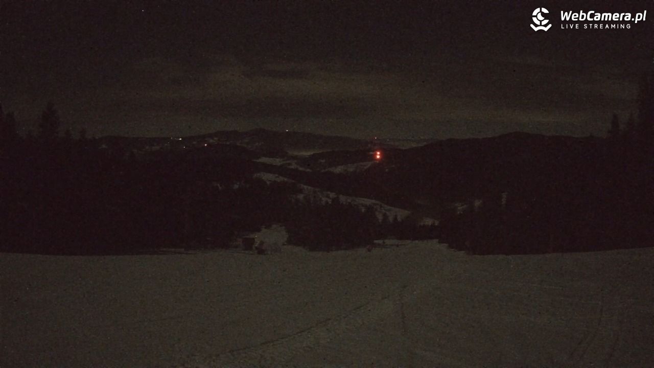 Wierchomla - widok na trasy - 30 listopad 2025, 19:51