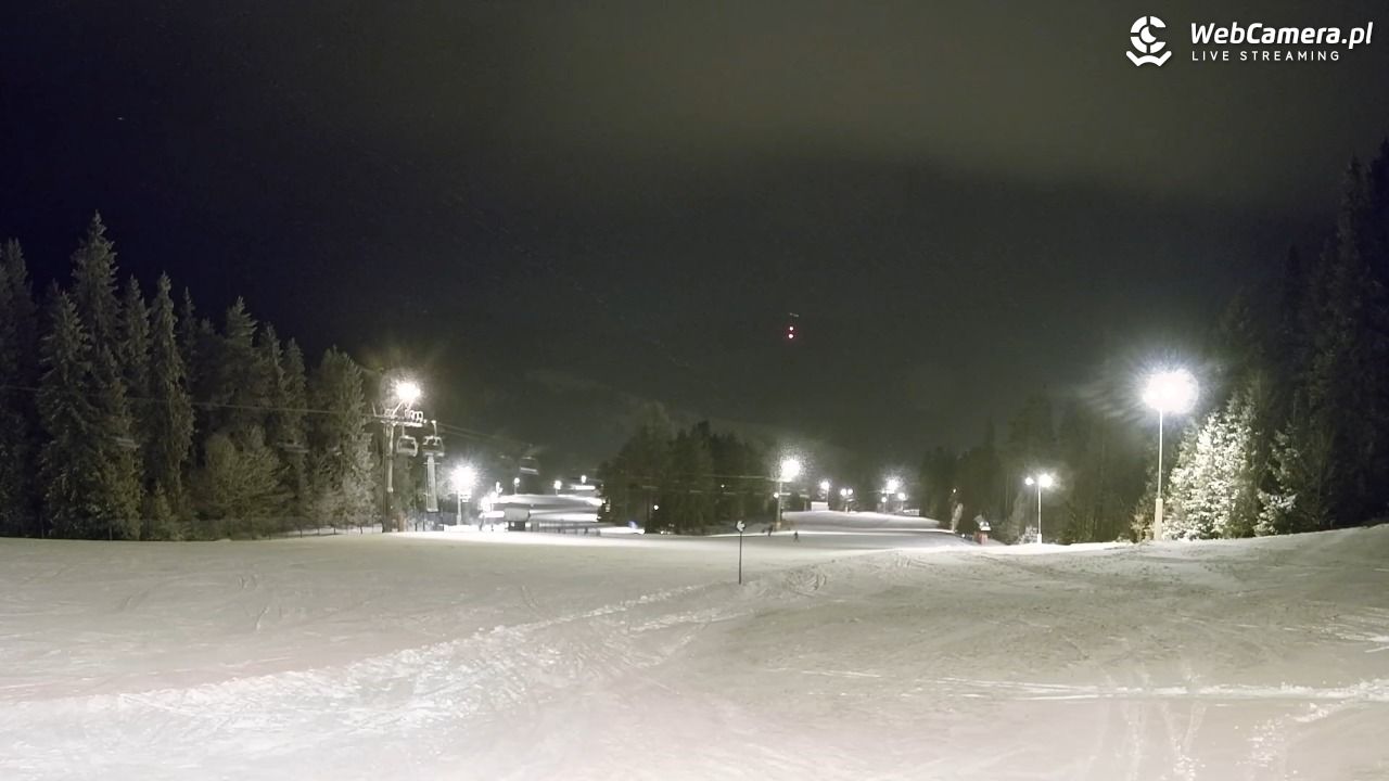 Wierchomla - widok na trasy - 16 luty 2026, 18:13