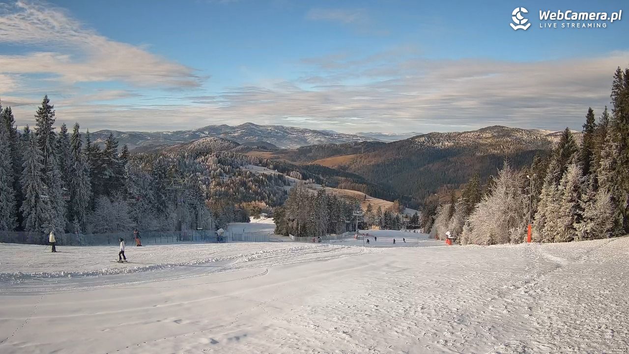 Wierchomla - widok na trasy - 26 grudzień 2025, 11:41