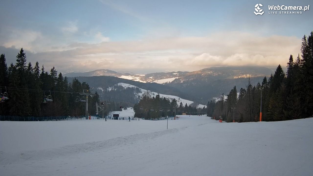 Wierchomla - widok na trasy - 25 styczeń 2026, 10:05