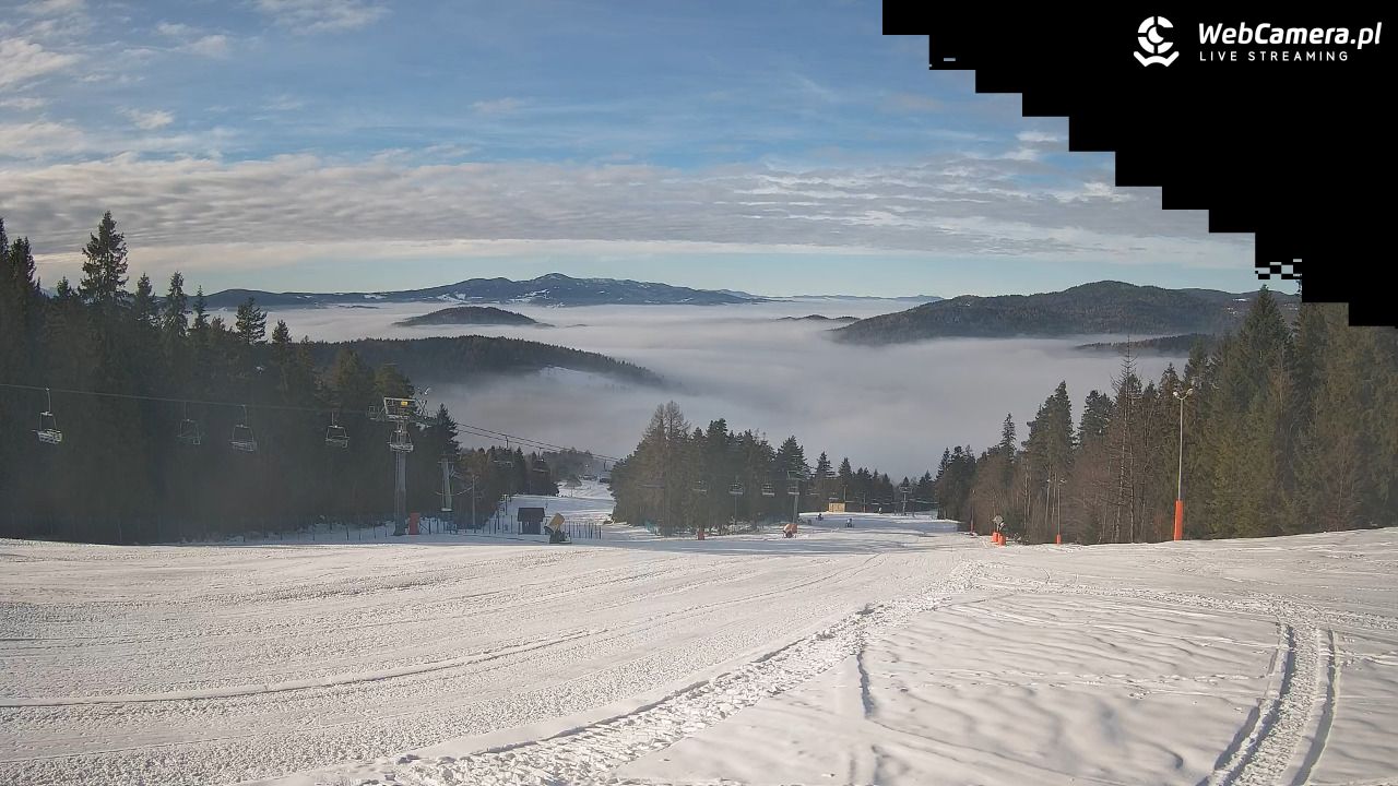 Wierchomla - widok na trasy - 30 listopad 2025, 12:55