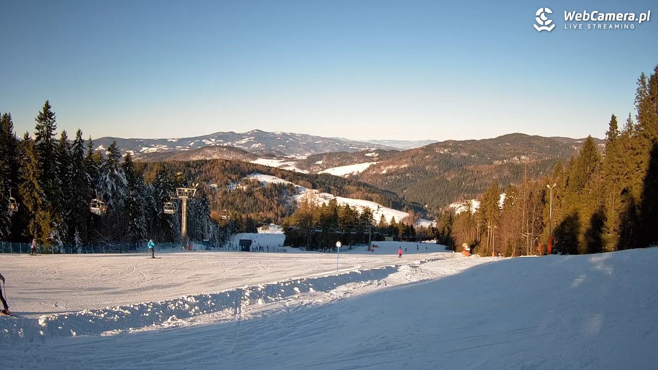 Wierchomla - widok na trasy - 18 styczeń 2026, 09:38