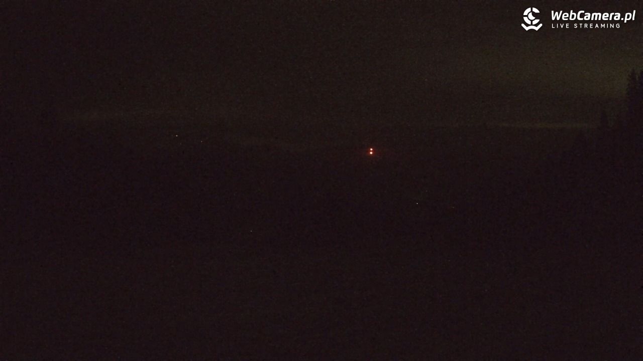 Wierchomla - widok na trasy - 20 listopad 2025, 20:17