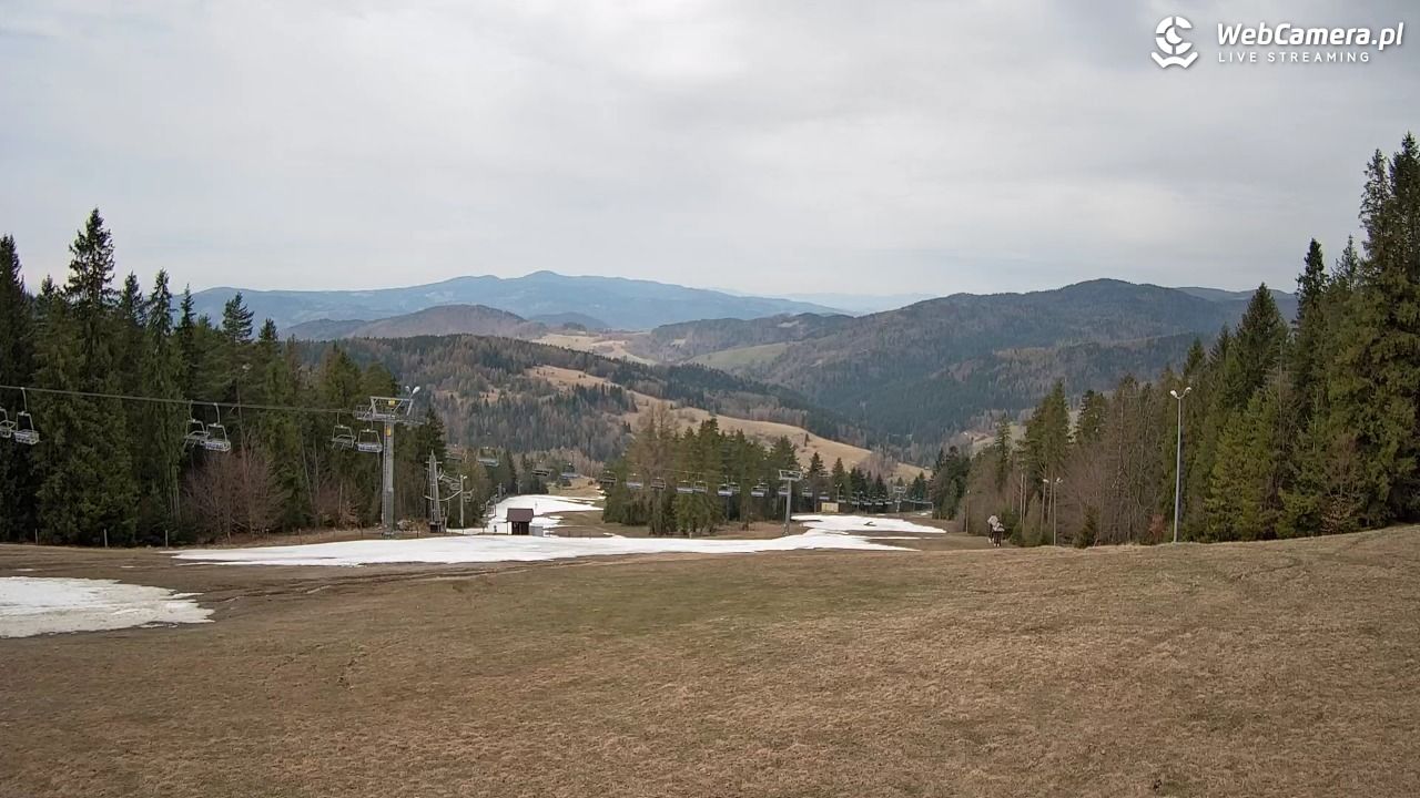 Wierchomla - widok na trasy - 14 kwiecień 2026, 11:47