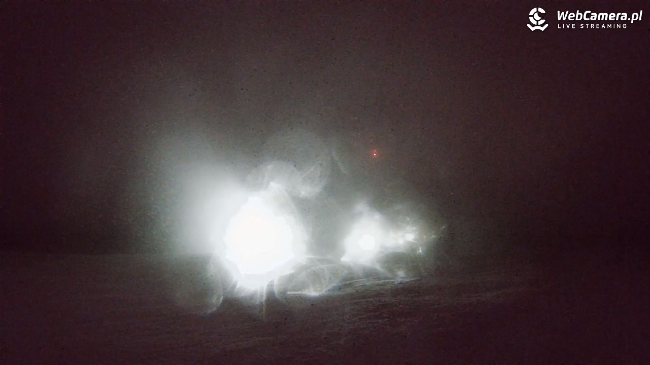 Wierchomla - widok na trasy - 23 grudzień 2025, 23:51