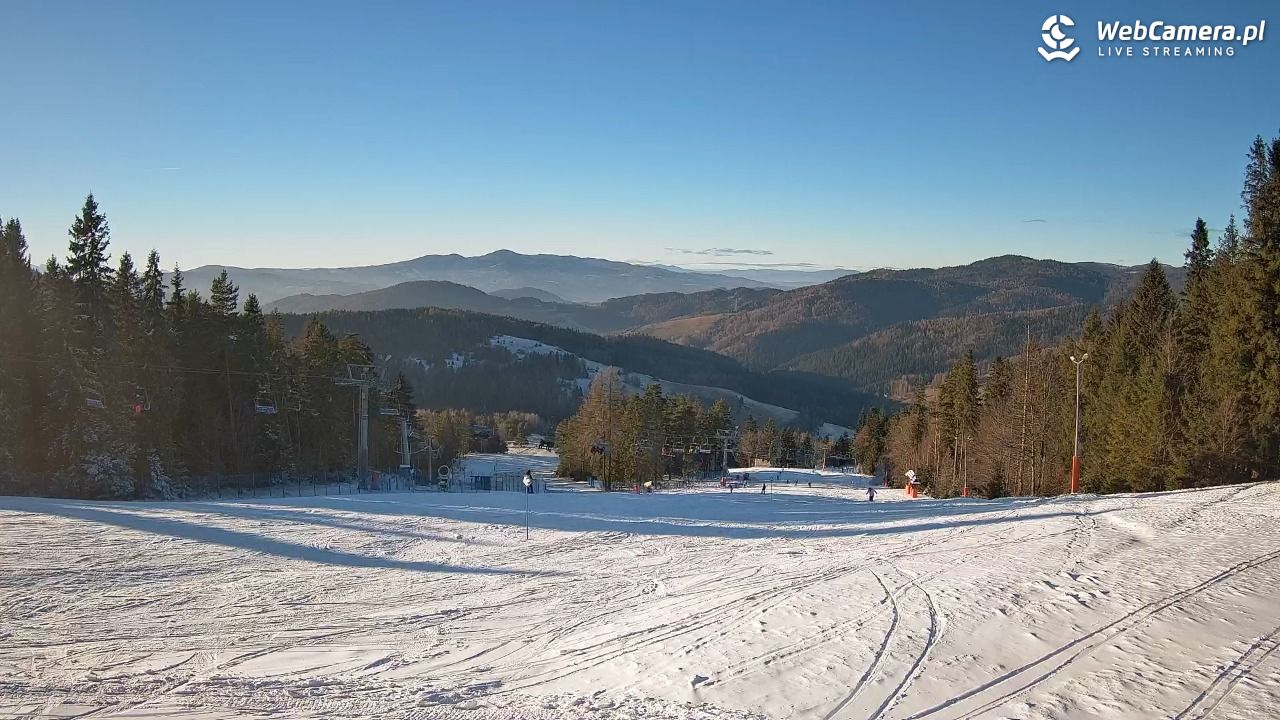 Wierchomla - widok na trasy - 27 grudzień 2025, 14:05