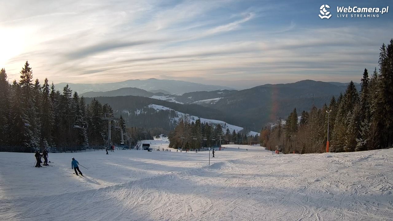 Wierchomla - widok na trasy - 20 luty 2026, 16:13