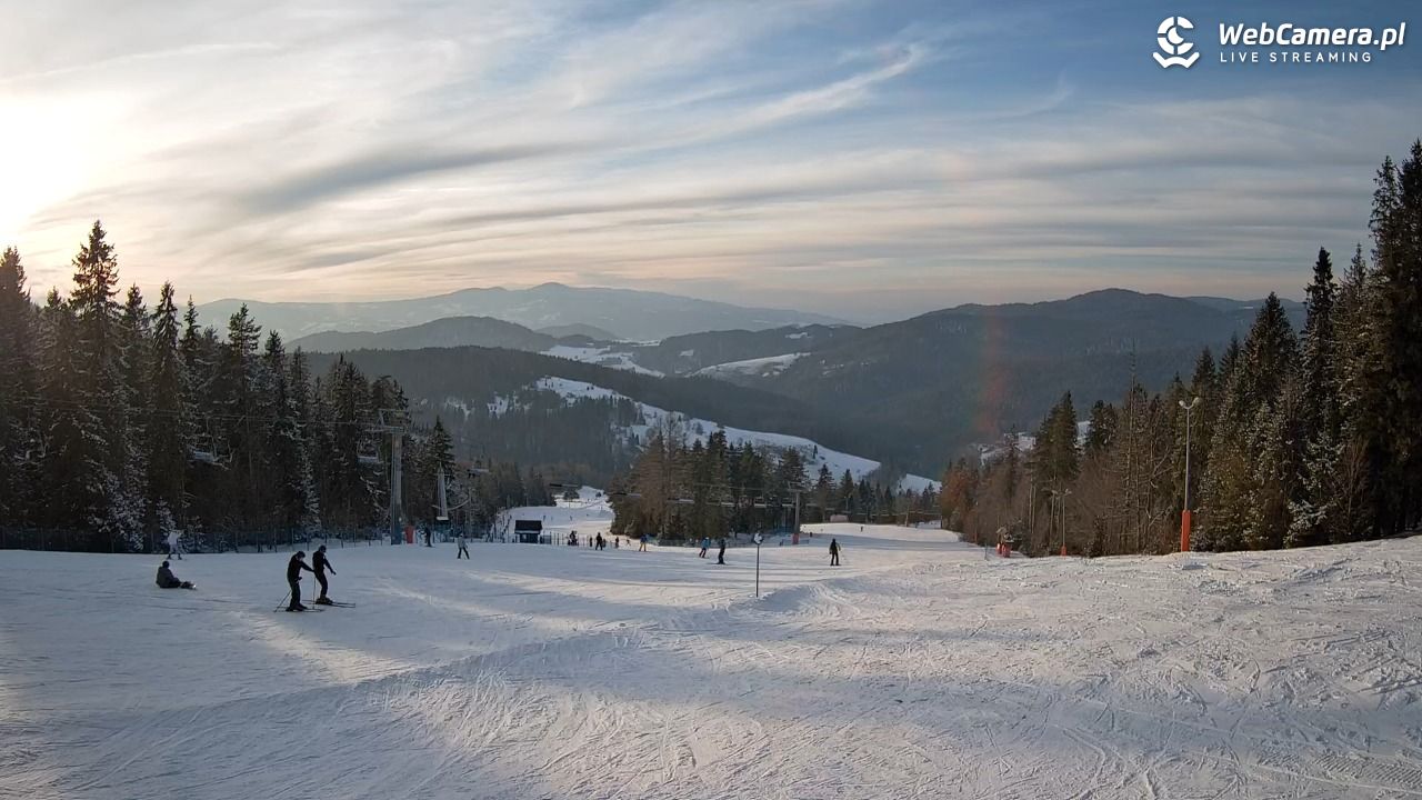 Wierchomla - widok na trasy - 20 luty 2026, 16:13