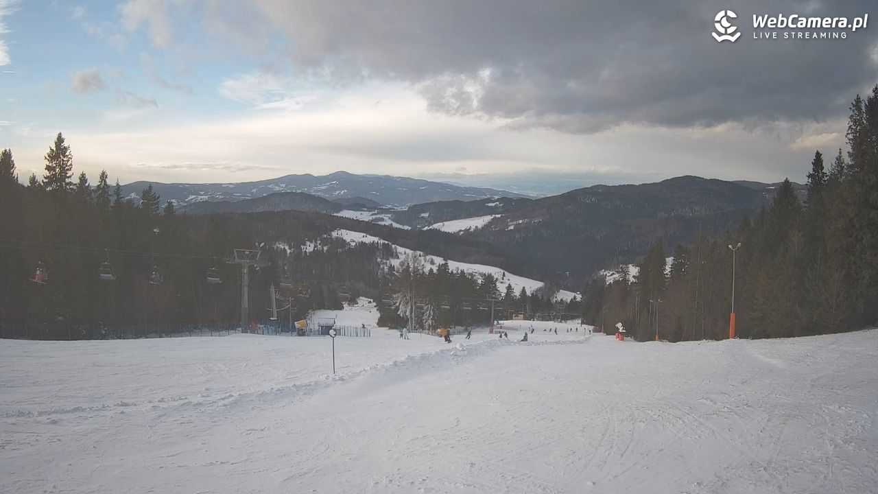 Wierchomla - widok na trasy - 02 styczeń 2026, 14:14