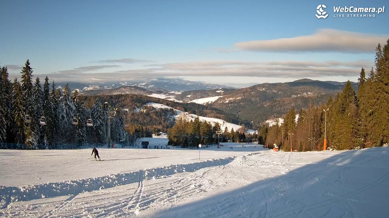 Wierchomla - widok na trasy - 17 styczeń 2026, 10:05