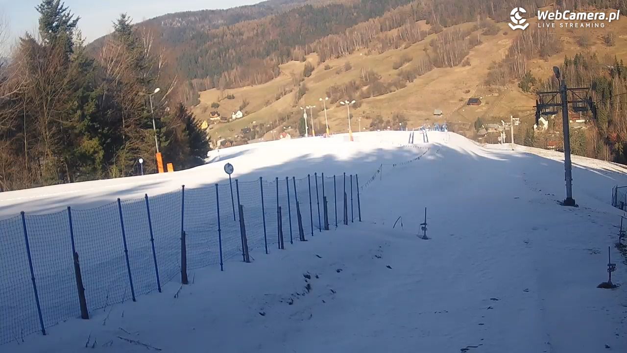 Stacja Narciarska Wierchomla - 27 luty 2026, 09:10