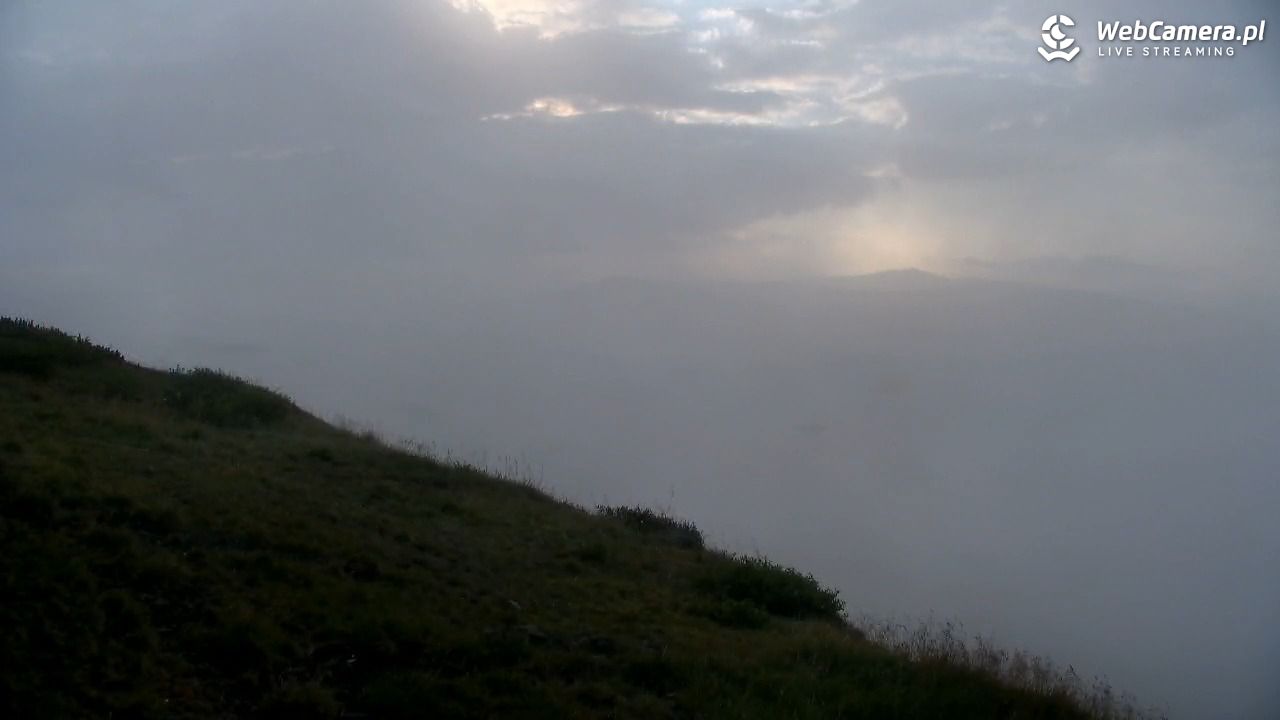 ŚNIEŻKA - widok z 1603 m n.p.m. - 08 wresień 2025, 18:34