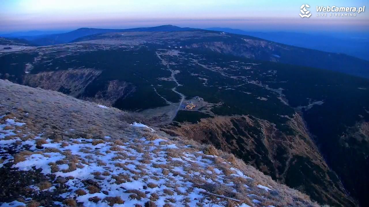ŚNIEŻKA - widok z 1603 m n.p.m. - 17 maj 2026, 05:39