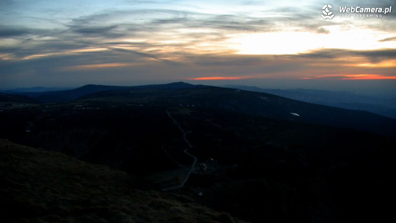 ŚNIEŻKA - widok z 1603 m n.p.m. - 10 maj 2026, 21:05