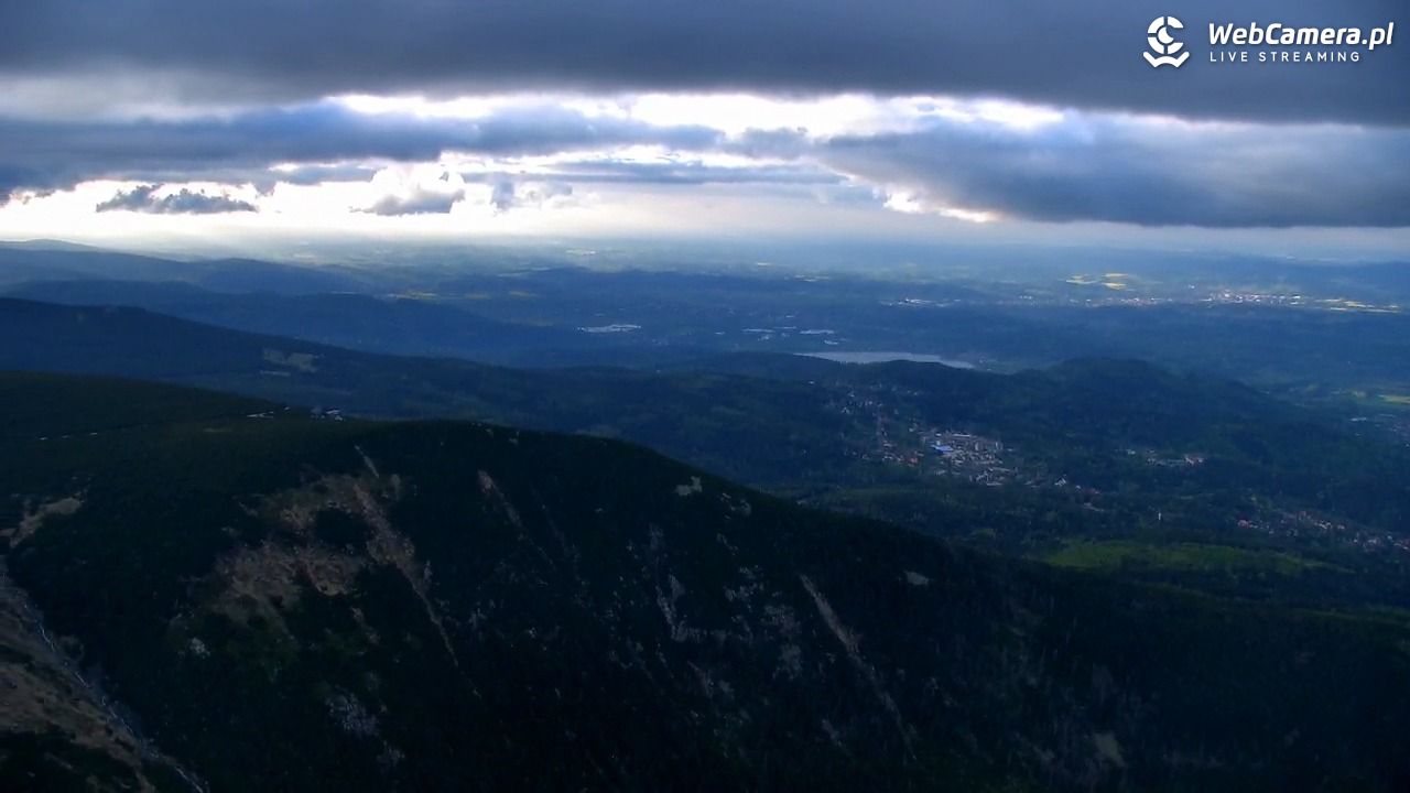 ŚNIEŻKA - widok z 1603 m n.p.m. - 04 maj 2025, 19:16