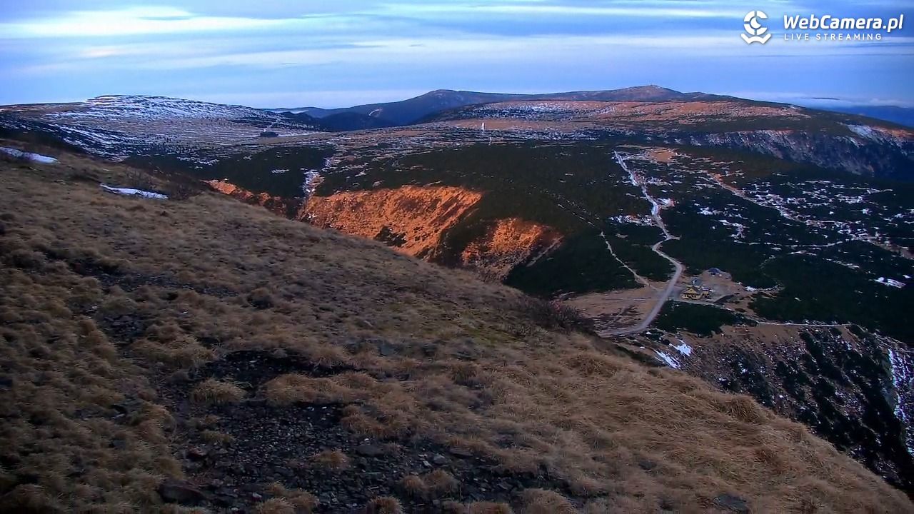 ŚNIEŻKA - widok z 1603 m n.p.m. - 17 grudzień 2025, 08:15