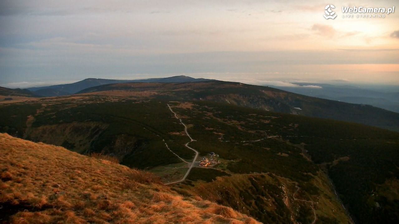 ŚNIEŻKA - widok z 1603 m n.p.m. - 02 czerwiec 2025, 04:30