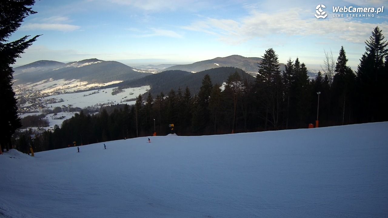 Kasina SKI - widok na trasy NOWOŚĆ - 03 grudzień 2025, 10:59