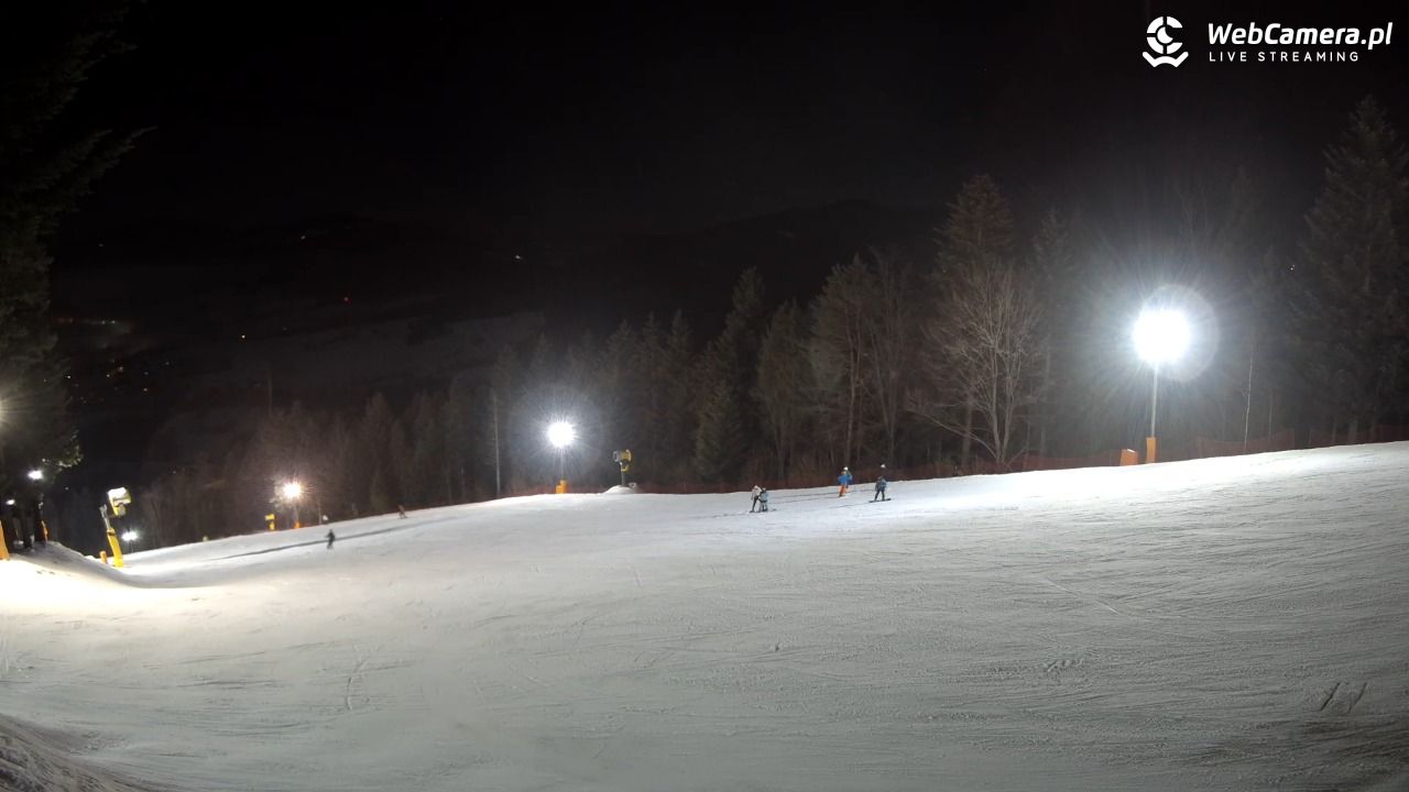 Kasina SKI - widok na trasy NOWOŚĆ - 02 grudzień 2025, 20:25