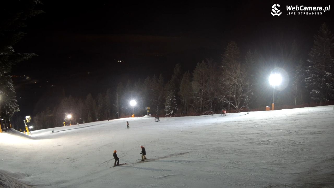 Kasina SKI - widok na trasy NOWOŚĆ - 29 listopad 2025, 18:27