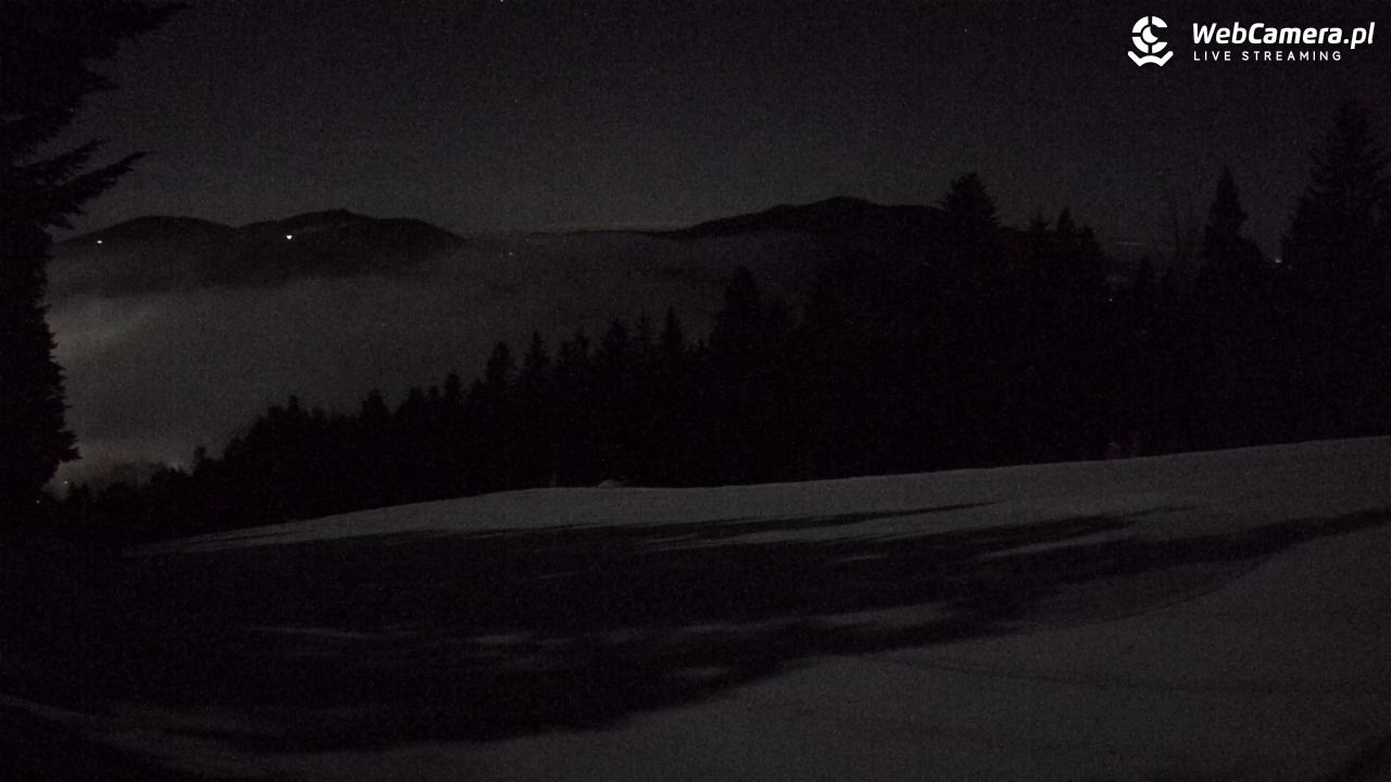 Kasina SKI - widok na trasy NOWOŚĆ - 01 grudzień 2025, 00:37