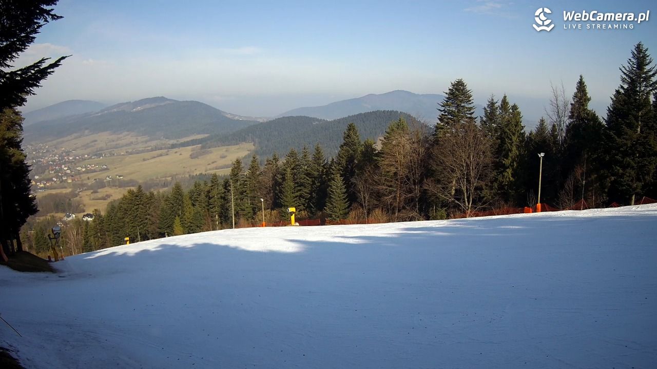 Kasina SKI - widok na trasy NOWOŚĆ - 16 marzec 2026, 09:19