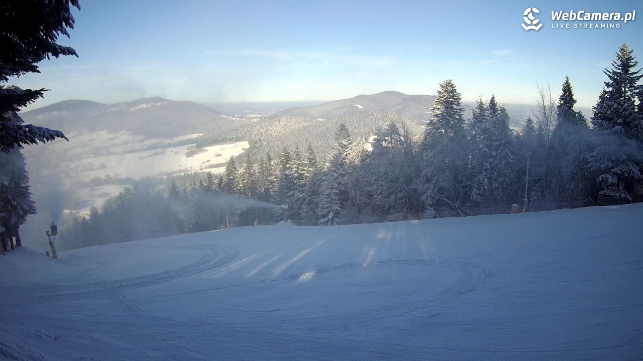 Kasina SKI - widok na trasy NOWOŚĆ - 28 listopad 2025, 10:52