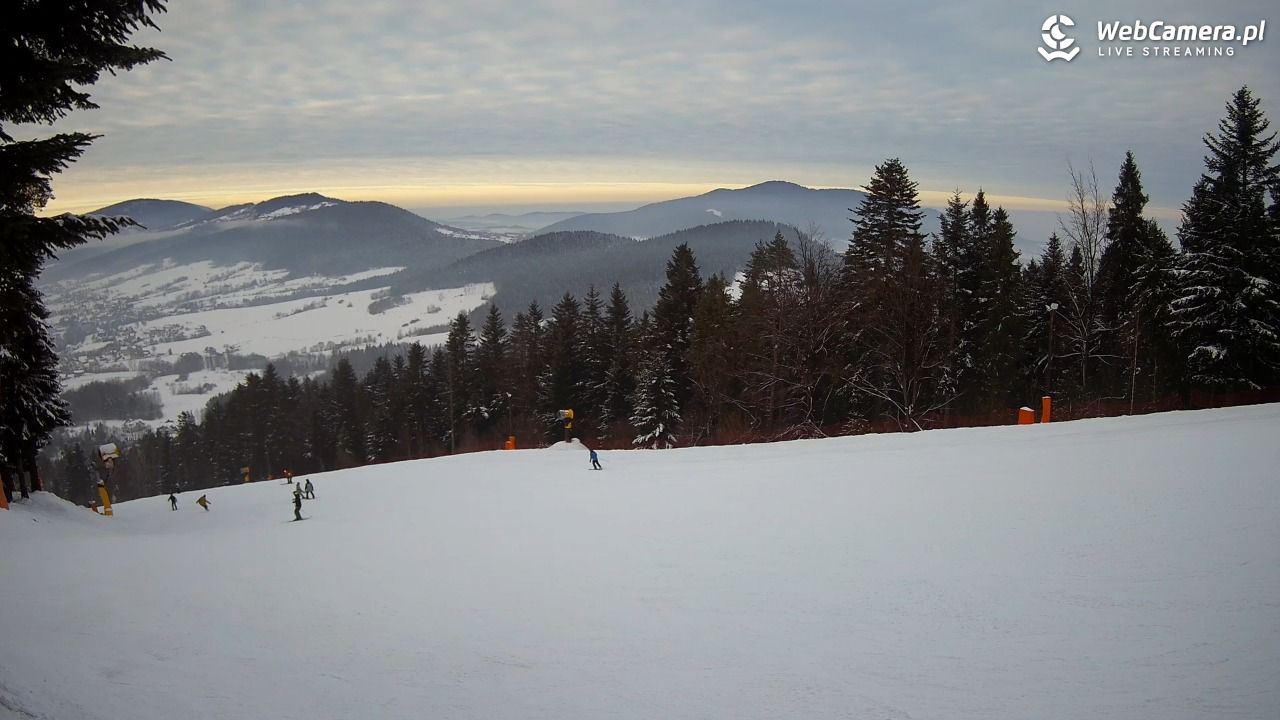 Kasina SKI - widok na trasy NOWOŚĆ - 29 listopad 2025, 14:35