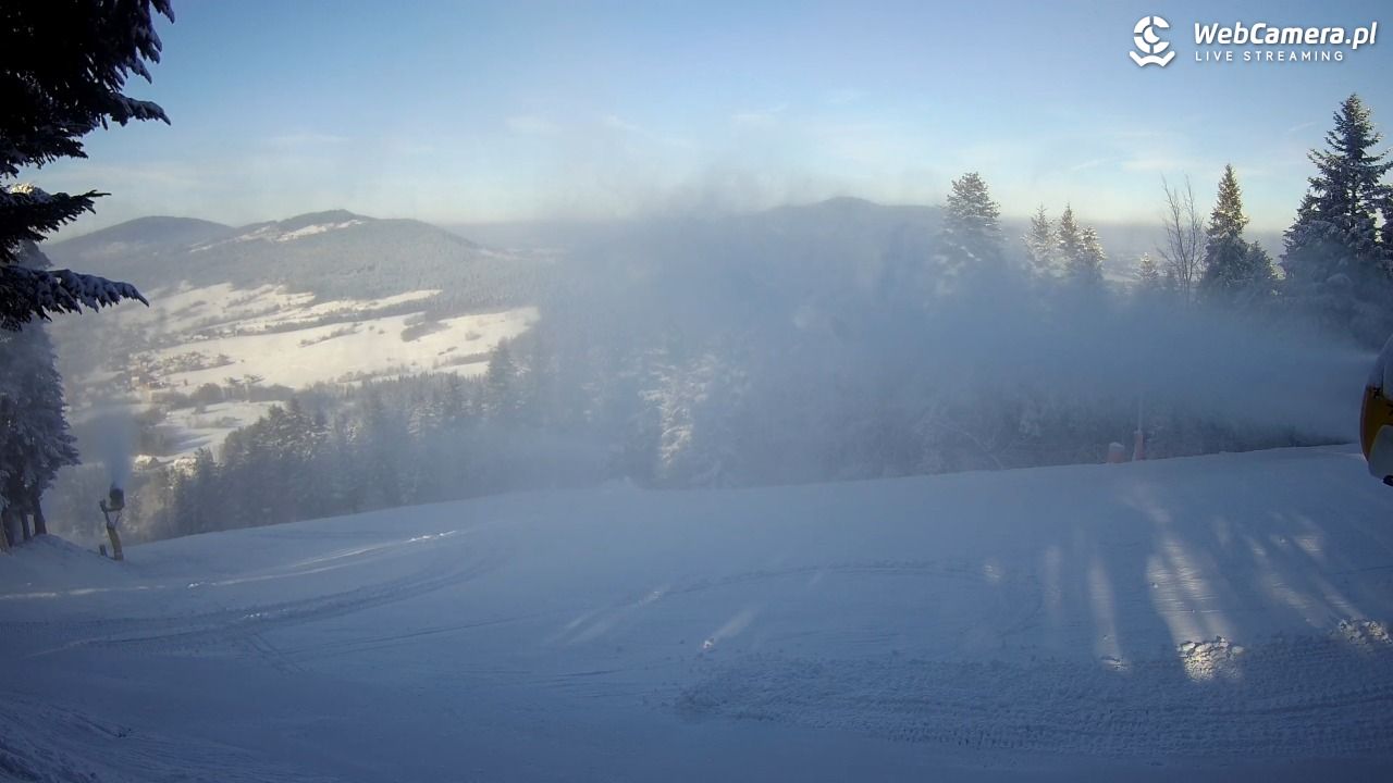 Kasina SKI - widok na trasy NOWOŚĆ - 28 listopad 2025, 11:36