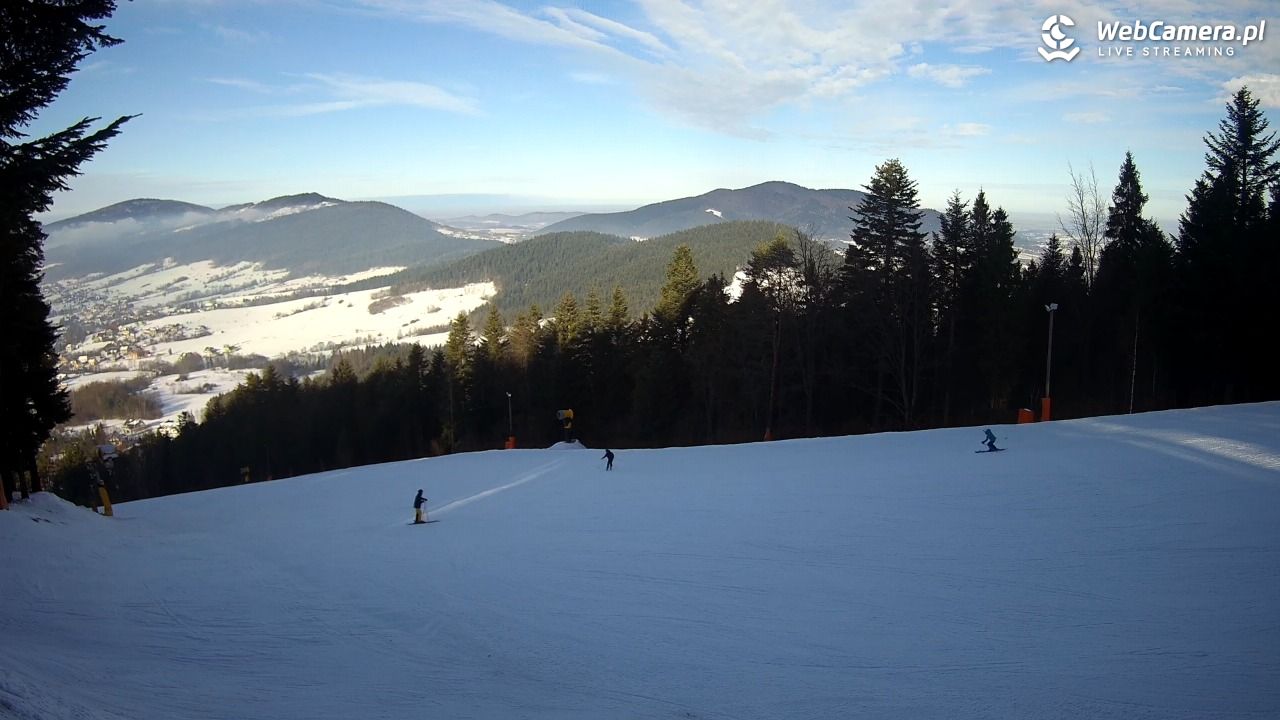 Kasina SKI - widok na trasy NOWOŚĆ - 03 grudzień 2025, 10:41