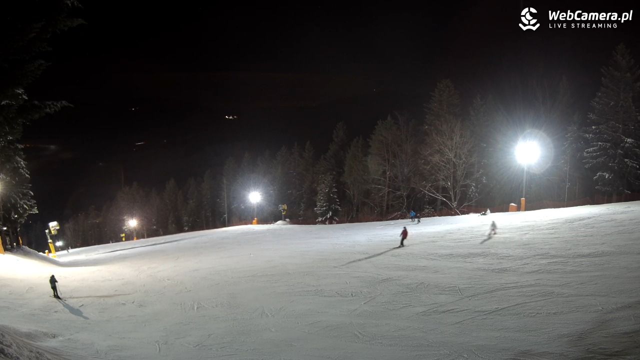 Kasina SKI - widok na trasy NOWOŚĆ - 29 listopad 2025, 18:52