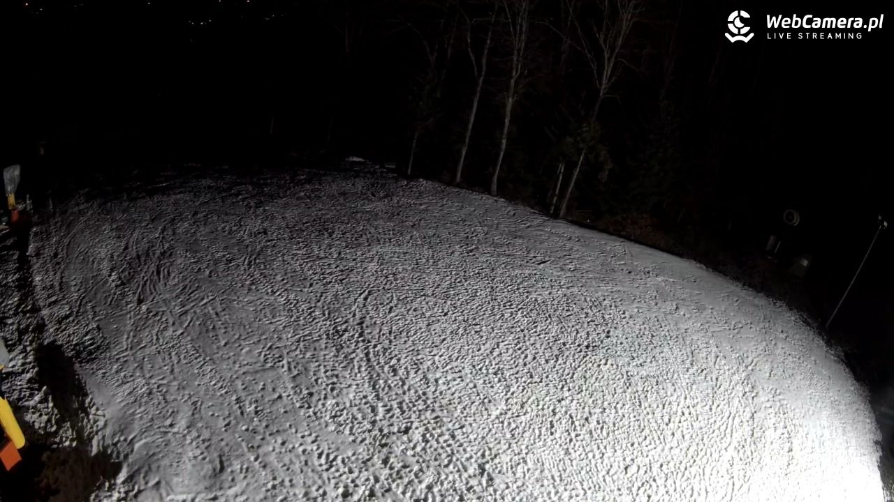 KASINA - SKI górna stacja wyciągu - 14 grudzień 2025, 20:49