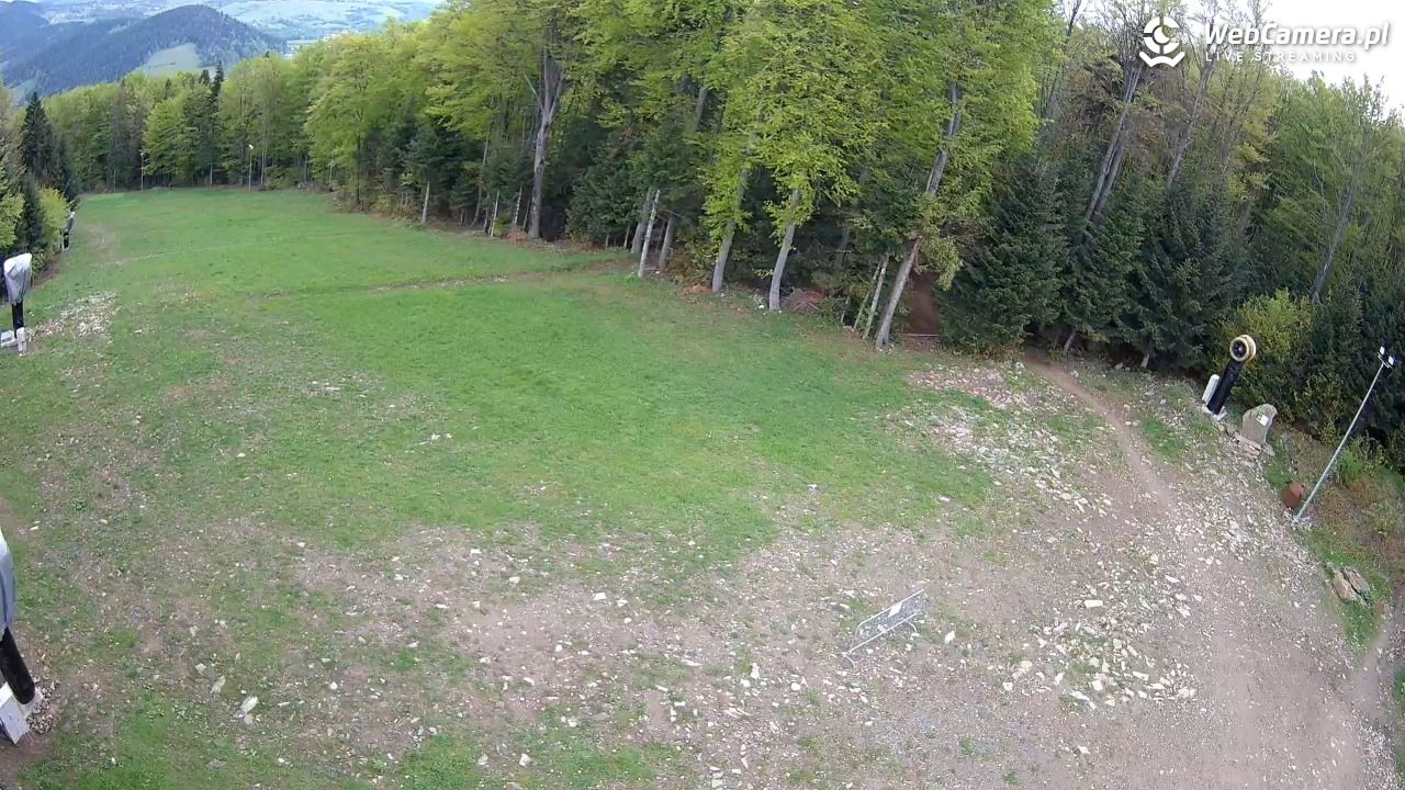 KASINA - SKI górna stacja wyciągu - 16 maj 2025, 14:11