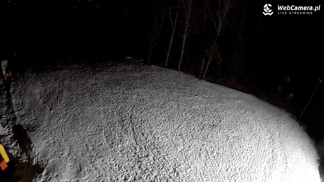 KASINA - SKI górna stacja wyciągu - 14 grudzień 2025, 21:33