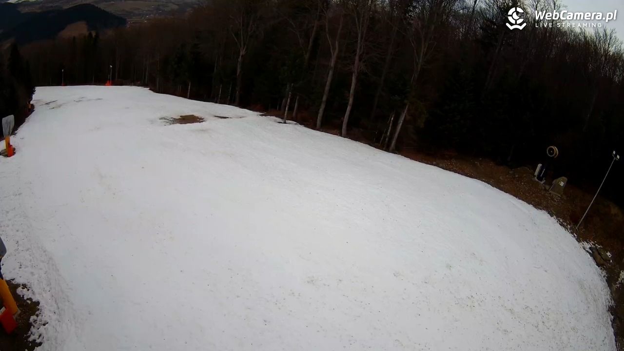 KASINA - SKI górna stacja wyciągu - 16 grudzień 2025, 15:17