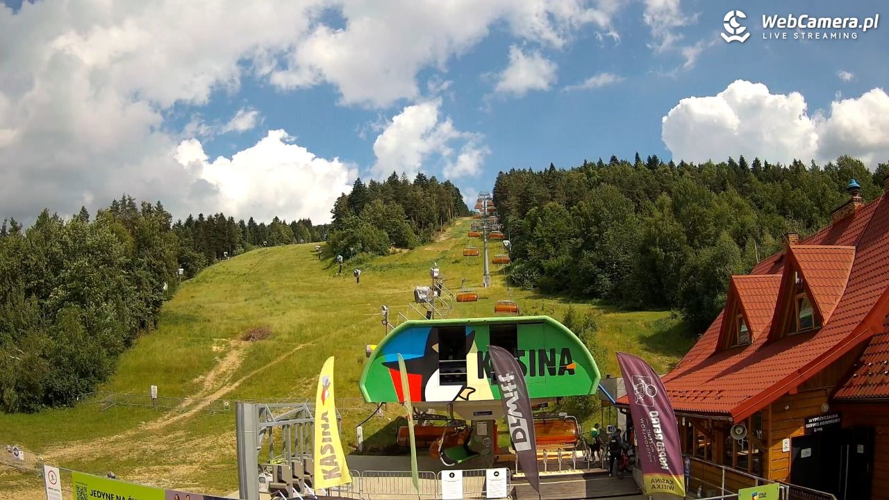 KASINA - ski dolna stacja wyciągu - 29 czerwiec 2025, 15:19