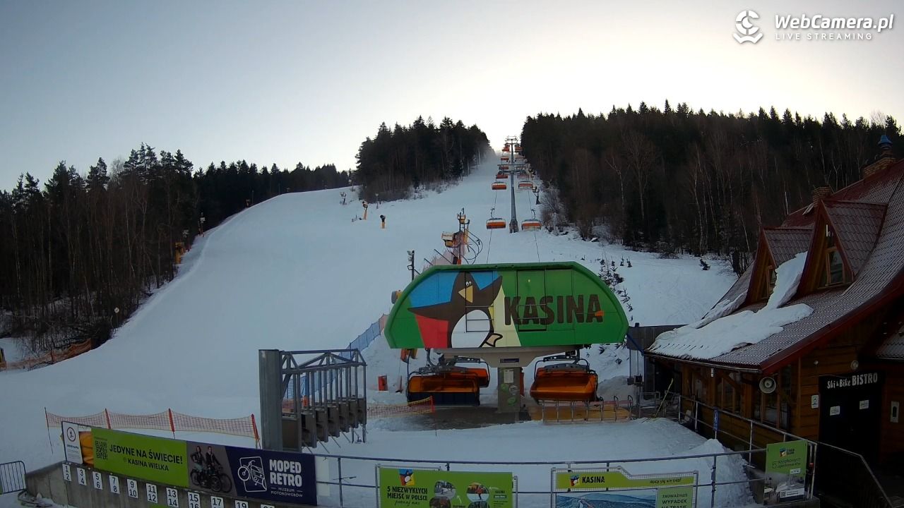 KASINA - ski dolna stacja wyciągu - 19 styczeń 2026, 08:36